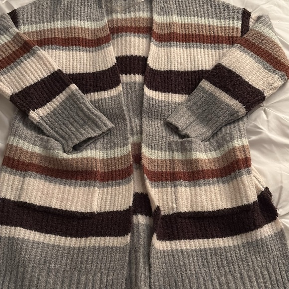 Target Striped Sweater - Picture 4 of 4
